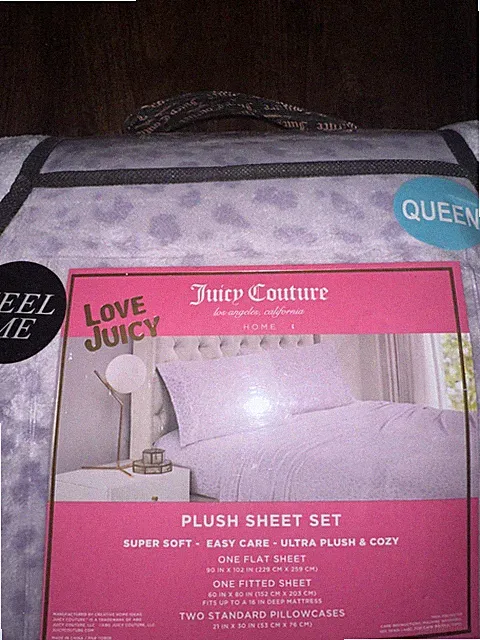 Brand New Juicy Couture Queen Super Soft & Cozy Plush Sheet Set