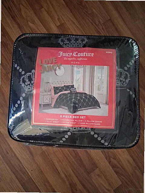 Juicy Couture Plush Black/Gray JC Monograms 4pc KING Comforter Set Soft & Cozy